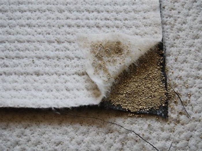 覆膜膨润土防水毯